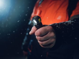 ArmyTek Wizard C2 Pro Magnet fehér LED-es kézi zseblámpa mágneses rögzítéssel 2500 lm 4800 h 65